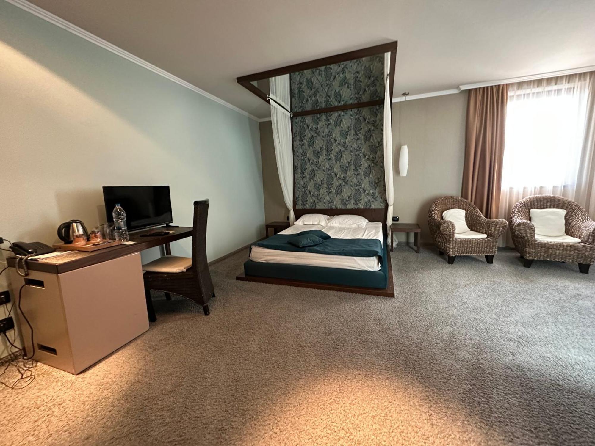 Regina Maria Spa Design Hotel Baltsjik Eksteriør bilde