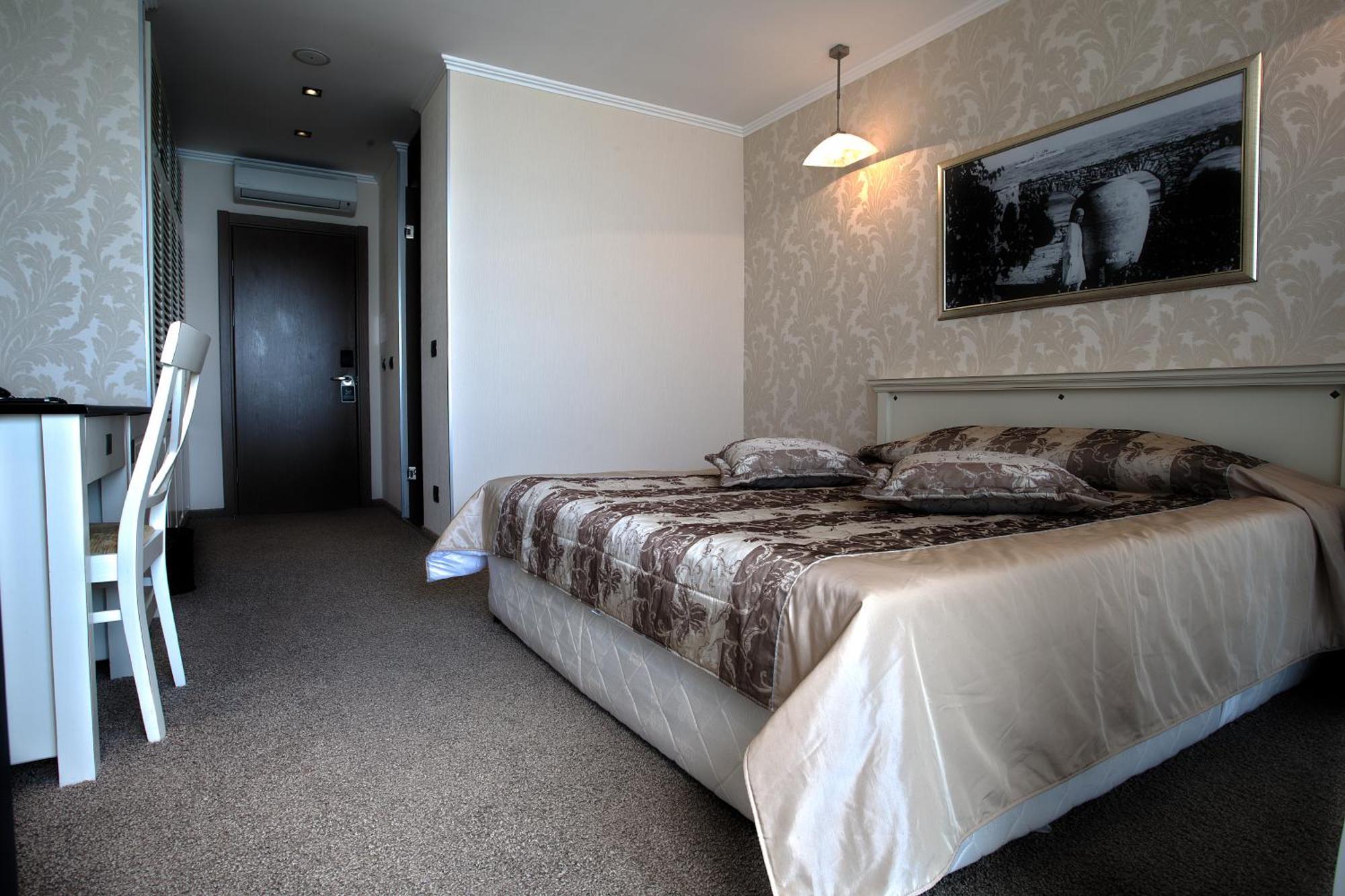 Regina Maria Spa Design Hotel Baltsjik Eksteriør bilde