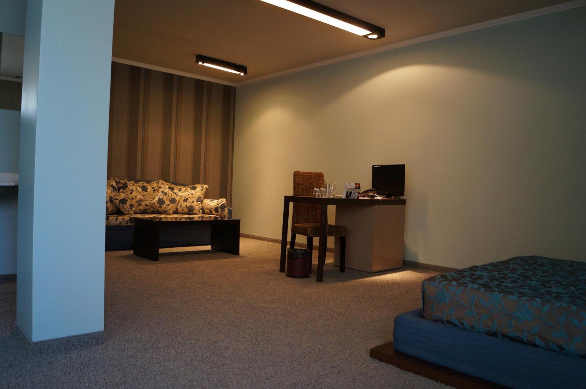 Regina Maria Spa Design Hotel Baltsjik Eksteriør bilde